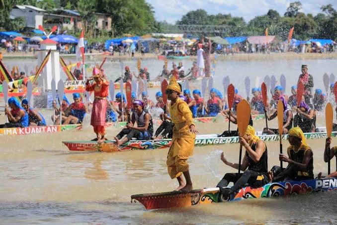Atlet Pacu Jalur di Kuansing Meninggal Usai Berlomba, Diduga Akibat Kelelahan
