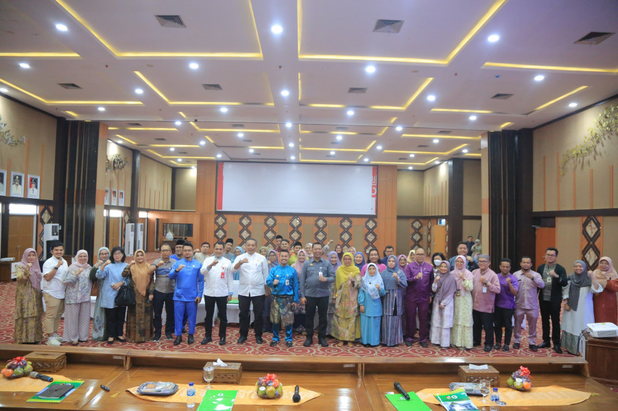 Pj Wali Kota Pekanbaru Bahas Perbaikan SOP dan Pelayanan Kesehatan di Puskesmas dan RSD Madani