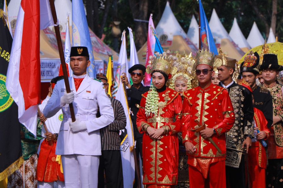 Semarak Parade Bhinneka Tunggal Ika: Pekanbaru Jadi Pusat Keberagaman Budaya Indonesia