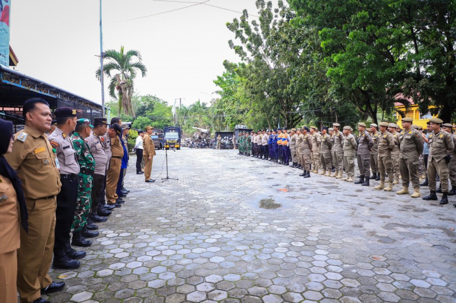 Pemko Pekanbaru Tertibkan Warung Liar yang Diduga Tempat Prostitusi dan Miras