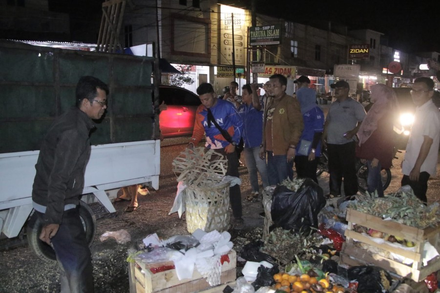 Pasca Putus Kontrak, Pemko Pekanbaru Kerahkan OPD dan Camat Tangani Tumpukan Sampah