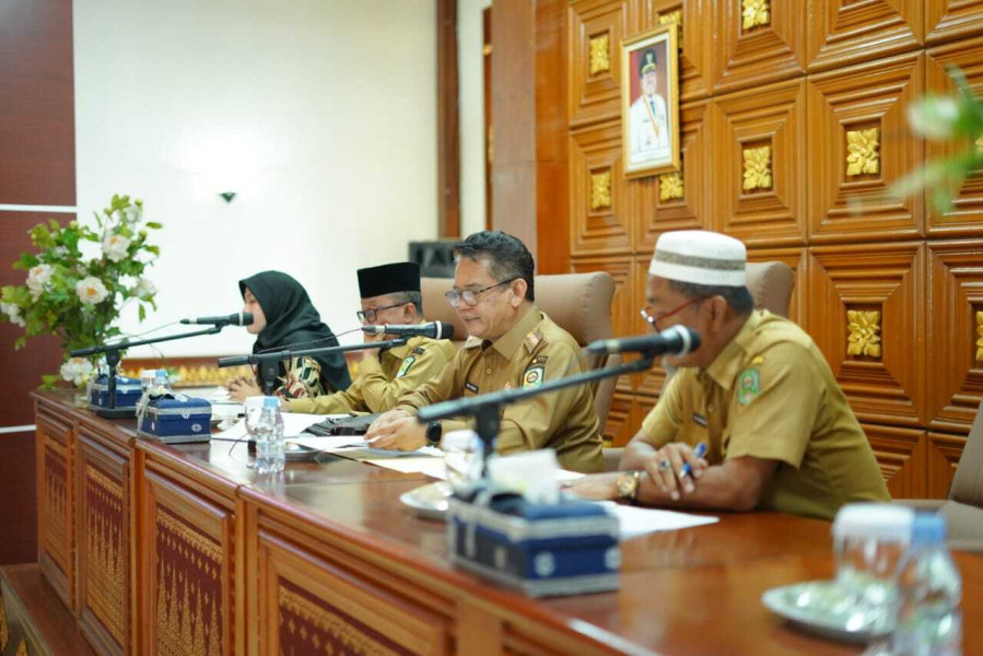 Pjs. Bupati Siak Pimpin Rapat Bersama Tim BPK RI